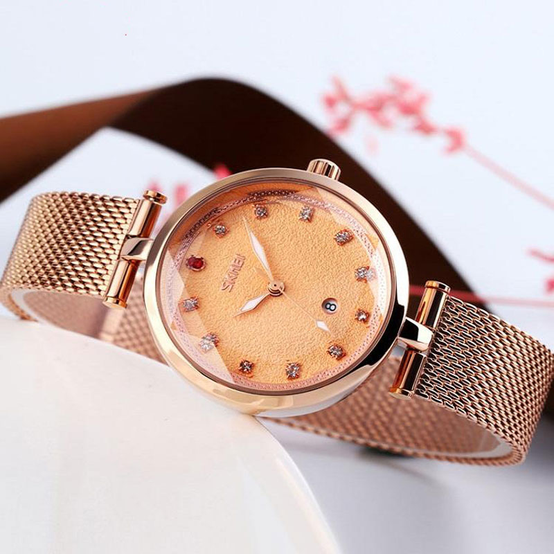 ساعت مچی عقربه ای زنانه اسکمی مدل 9215R